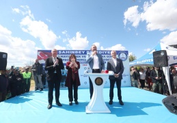 Gaziantep'i işçi kardeşlerimiz güzelleştiriyor