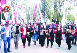 Hayatta kalmamızı bile sağlamaktan çok uzak bir düzenle karşı karşıyayız