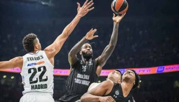 Real Madrid, Belgrad'da seriyi eşitledi