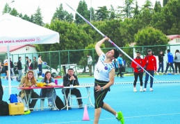 Ünilig Atletizm Türkiye Şampiyonası Manisa'da başladı