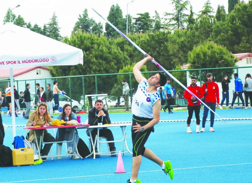 Ünilig Atletizm Türkiye Şampiyonası Manisa'da başladı