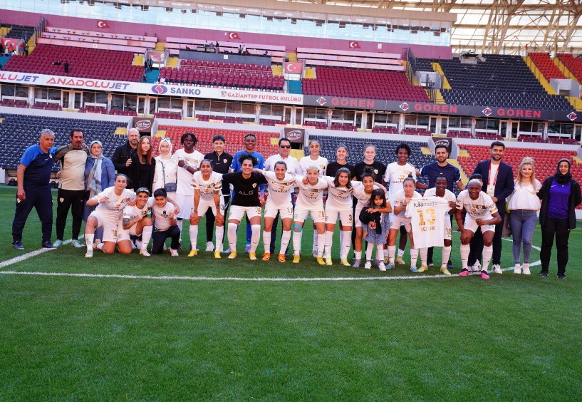 Beşiktaş'ı eleyen Gaziantep ALG Spor yarı finalde 3-0