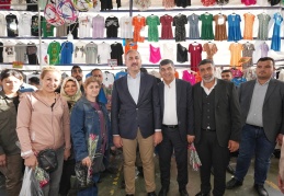 Pazar esnafı, ziyaret edildi