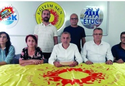 Yoksullaşıyor, yoksunlaşıyor ve yüksek enflasyon koşulları altında eziliyoruz