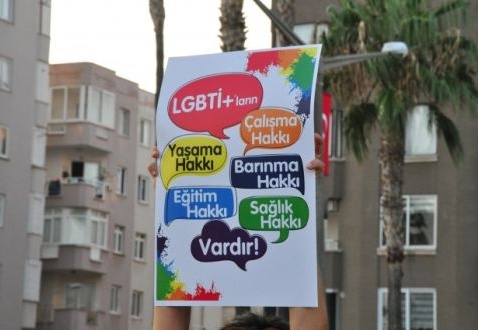 Propagandalar "nefret" yarışına döndü, LGBT dernekleri uyardı: Suç işliyorsunuz