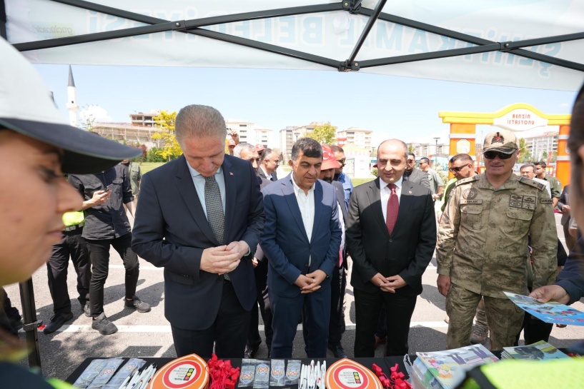 Çocuklara her gün trafik eğitimi