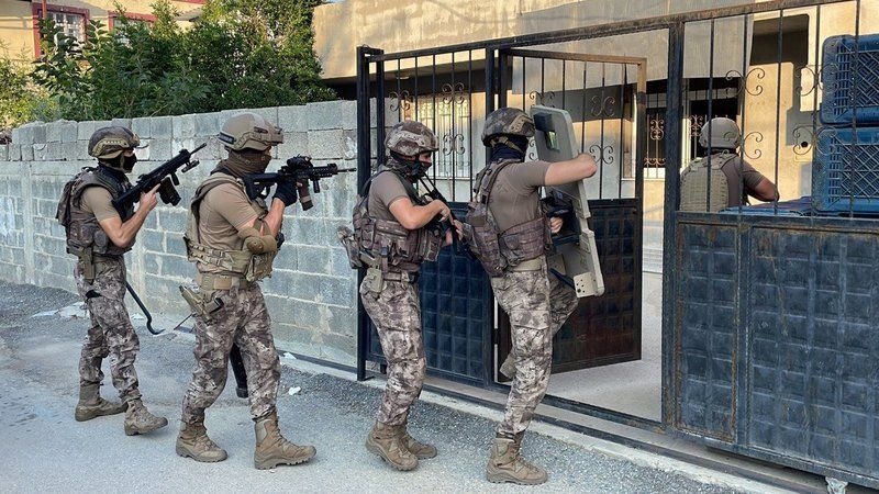 3 DEAŞ'lı yakalandı