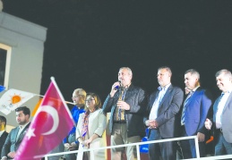 Gül, Fadıloğlu ile Şahin, Mevlana’daki vatandaşlarla buluştu