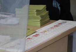 Dünyanın gözü seçimdeydi