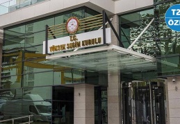 YSK’ya çıkan tüm yollar trafiğe kapatıldı