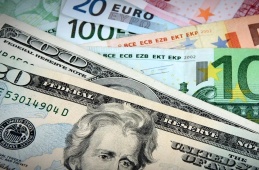 Döviz kurunda 'ikinci tur' etkisi: Dolar ve euro, TL karşısında rekor tazeledi