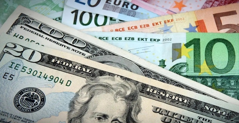 Döviz kurunda 'ikinci tur' etkisi: Dolar ve euro, TL karşısında rekor tazeledi
