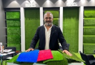 Dev futbol kulüplerine suni çim satacak