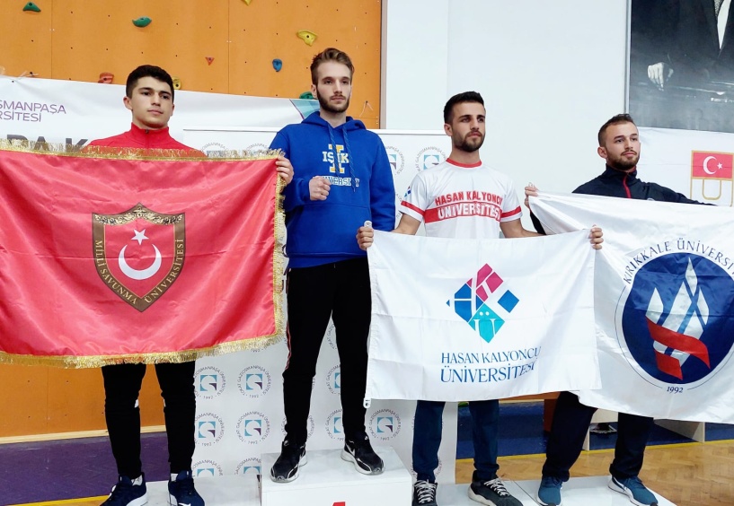 Ebubekir Yunus 67 kiloda Full Contact kategorisinde bronz madalya aldı