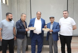 Sezonun ilk ürün ekmeklik buğdayının kilosu, 7 lira 75 kuruştan alıcı buldu