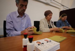 Yurt dışında ikinci tur oy kullanma işlemi başladı