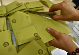 Oy ve Ötesi Derneği: Sandık gönüllüsü sayısı 200 bini aştı