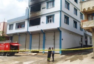 Yangından etkilenen 14 kişi hastaneye kaldırıldı