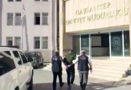 Şüpheli şahsın üzerinden uyuşturucu çıktı