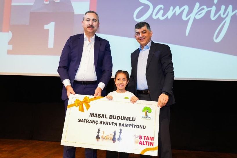 7 yaş kızlar kategorisinde Avrupa Şampiyonu
