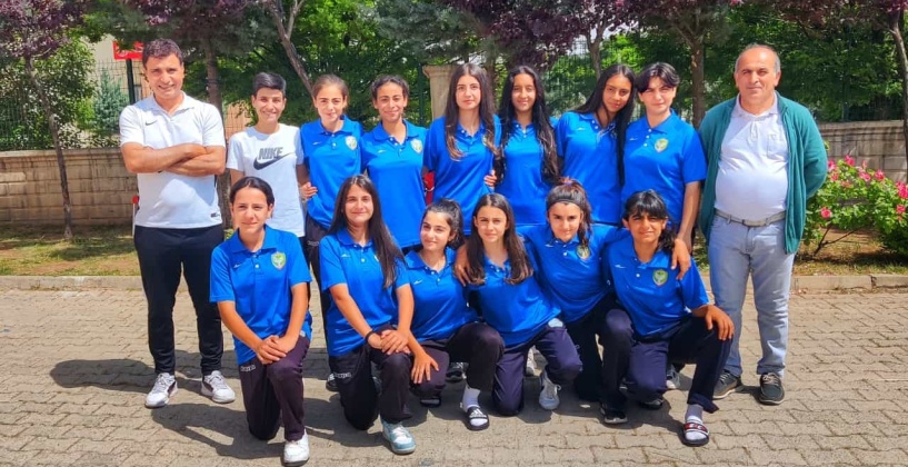 Diyarbakırlı öğrenciler Futsal da yarı finalde