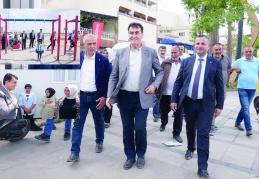 Osmangazi Belediyesi’nin İslahiye’de yaptırdığı konutlar, depremzedelerin yüzünü güldürdü