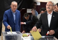 Adaylar oylarını kullandı