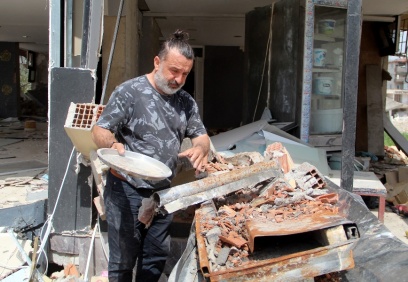 Dükkanımın bulunduğu apartmanda 76 kişi hayatını kaybetti