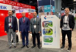 Yükseköğretimdeki yenilikleri, yeni uygulamaları ve stratejileri gündeme getiriyor ve tartışıyor