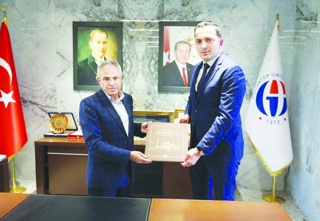 BİK Gaziantep İl Müdürü Güngör Rektör Özaydın’ı ziyaret etti