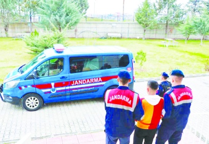 Yağma suçundan 21 yıl cezası bulunan firari yakalandı