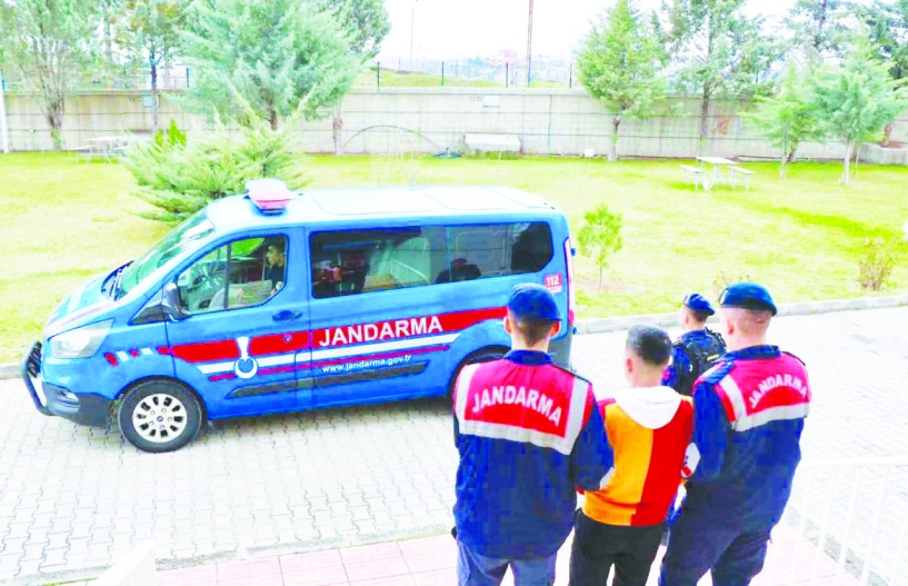 Yağma suçundan 21 yıl cezası bulunan firari yakalandı