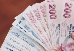 Emeklilere kademeli zam yapılacak