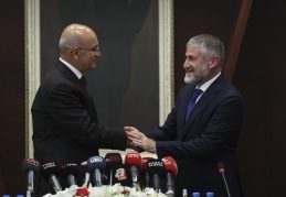 Şimşek, ekonomi politikalarında değişim sinyali verdi