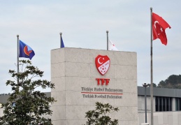 Birinci transfer dönemi 26 Haziran-15 Eylül arasında
