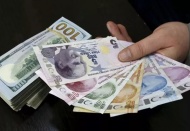 Asgari ücretin dolar karşılığı 367 dolara kadar indi