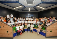 Çocuklar, astronomiden tasarıma, teknolojiden matematiğe, birçok farklı atölyede eğitim alıyor