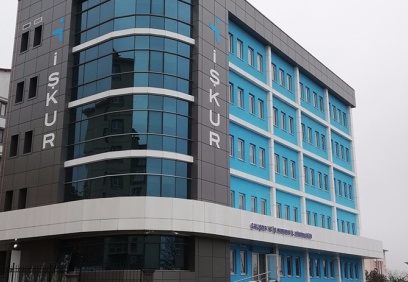 İŞKUR'a kayıtlı işsizlerin yüzde 50,1’ini erkek, yüzde 49,9’u kadın