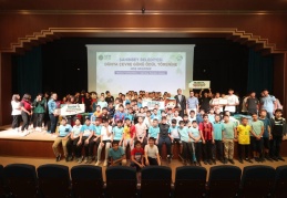 “Daha çevreci bir dünya için daha çok ağaç dikmeliyiz”