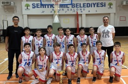 SANKO Okulları Minik Erkek Takımı birinci, Minik Kız Takımı üçüncü oldu