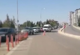 Şerit ihlali yapan 17 sürücüye ceza
