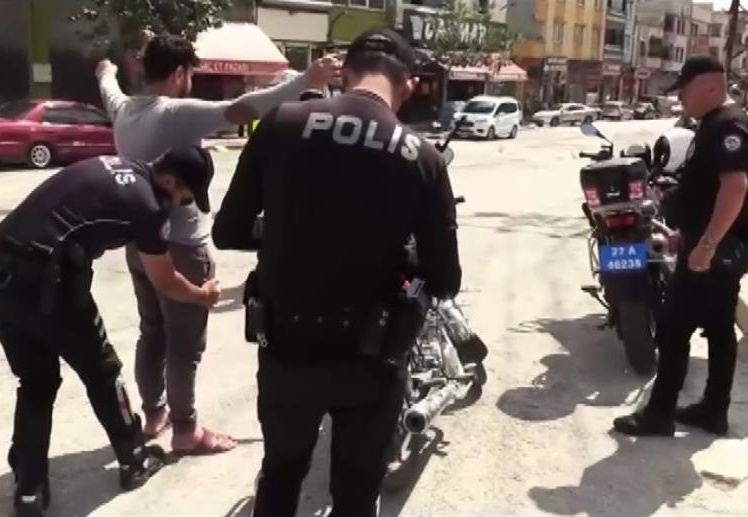 51 araç sürücüsüne 165 bin lira ceza kesildi