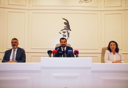 Bizler de yargı kararlarına uyuyoruz