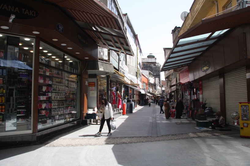 Yılın ilk 5 ayında 466 esnaf, sicil ve 197 esnaf ise maliye terki verdi