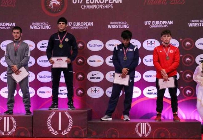 U17 Avrupa Güreş Şampiyonası'nda millilerden 14 madalya