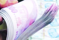 Asgari ücret, 6 ayda dolar cinsinden yüzde 20.9 değer kaybetti