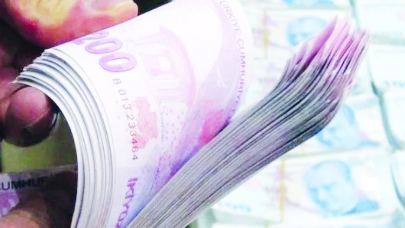 Asgari ücret, 6 ayda dolar cinsinden yüzde 20.9 değer kaybetti