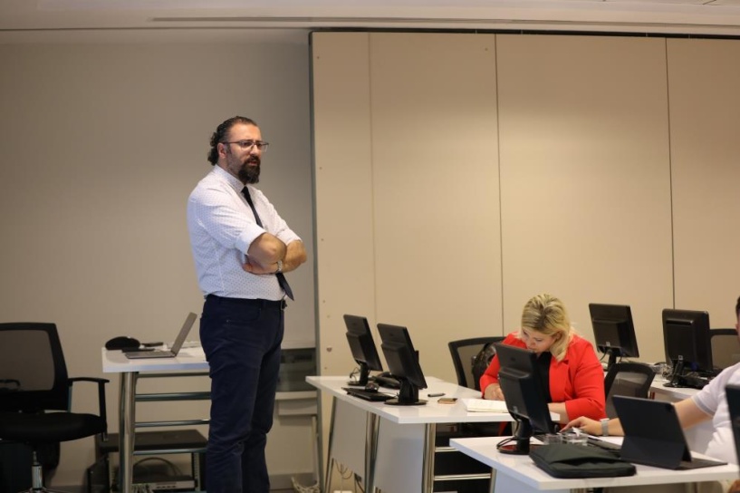 İhracatçıya yüz yüze eğitim veriliyor