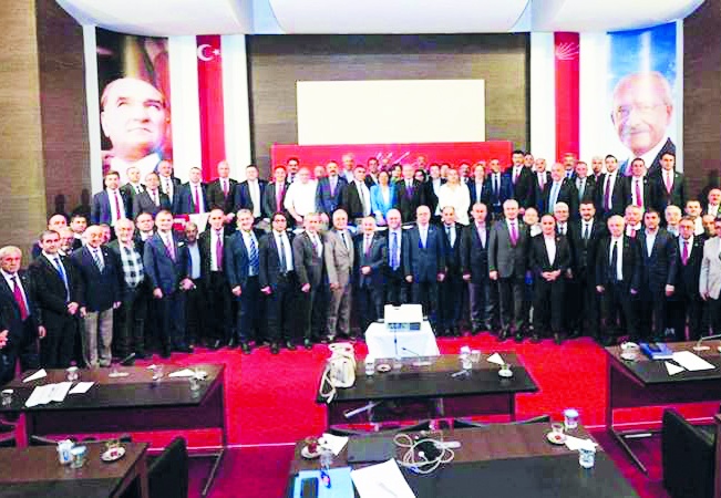 “Hiçbirimiz eleştirilemez değiliz ama eleştirinin gereğini yapmayız”