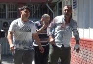 34 acemi kasap, çeşitli yerlerinden yaralandı